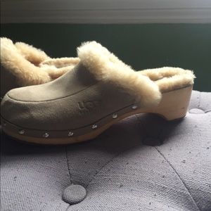 UGG Clogs